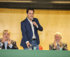 O governador Carlos Massa Ratinho Junior  lança o aplicativo Paraná Serviços no Auditório Mário Lobo em Curitiba nesta segunda-feira (18). Trata-se de uma solução inovadora do Governo do Paraná que facilitará a intermediação entre o contratante e o prestador autônomo de serviços.   Curitiba, 15/03/2019 -  Foto: Geraldo Bubniak/ANPr