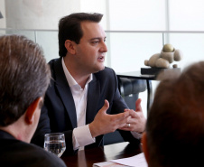 03/04/2019 - Governador Carlos Massa Ratinho Junior, recebe reitores das universidades do Paraná.
Foto Gilson Abreu/Anpr