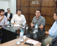 O governador Carlos Massa Ratinho Junior destacou nesta sexta-feira (12), em reunião na Associação Comercial e Industrial de Londrina (Acil), que o Governo planeja transformar o município e a região Norte em um polo de inovação em agritech (tecnologia aliada ao agronegócio).  Foto: Rodrigo Felix Leal/ANPr