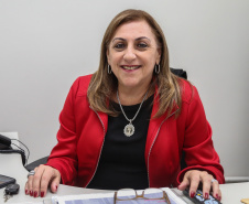 A Secretaria de Estado da Educação garante acesso à alfabetização, à escolarização básica e à formação superior a aproximadamente 36% dos presos que cumprem pena nas 33 unidades prisionais do Estado.Na foto, diretora da UP, Cínthia Bernardelli Dias.   Curitiba, 28/03/2019 -  Foto: Geraldo Bubniak/ANPr
