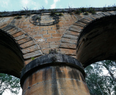 Palmeira - A ponte do Rio dos Papagaios  é considerada um monumento da engenharia nacional, cuja construção foi autorizada pessoalmente por D. Pedro II. Para ninguém botar defeito.Foto: Divulgação/Prefeitura de Palmeira