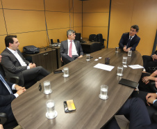 Governador Carlos Massa Ratinho Junior durante reunião com o ministro dos Transportes, Valter Casimiro Silveira  -  Brasília, 29/04/2019  -  Foto: Rodrigo Félix Leal/ANPr