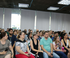 Os servidores do Instituto Paranaense de Desenvolvimento Educacional (Fundepar) iniciaram nesta segunda-feira (6), em Curitiba, as atividades da Semana Estudo e Planejamento: Aprendizagem 2019. O evento de formação debate temas que envolvem a infraestrutura escolar para apontar melhorias para contribuir com a qualidade do ensino paranaense. Foto: Divulgação/Fundepar
