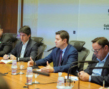 O Governo do Paraná deverá apresentar nas próximas semanas um banco de projetos para um pacote de obras pelo Estado