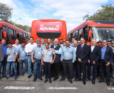 O governador Carlos Massa Ratinho Junior repassa recursos para subsidiar o transporte coletivo de Curitiba. Foto: Rodrigo Felix Leal/ANPr