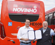 O governador Carlos Massa Ratinho Junior destina recursos para subsidiar o transporte coletivo de Curitiba. Participaram da solenidade: prefeito de Curitiba, Rafael Greca de Macedo; secretário de Desenvolvimento Urbano, João Carlos Ortega; presidente da Comec, Gilson dos Santos; entre outros.Curitiba, 09-05-19.Foto: Arnaldo Alves / ANPr.