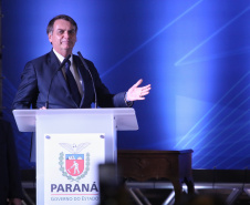 O governador Carlos Massa Ratinho Junior destacou nesta sexta-feira (10) que as forças de segurança do Paraná conseguiram reduzir em 32% o número de homicídios nos primeiros 120 dias deste ano, na comparação com o mesmo quadrimestre do ano passado