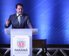 O governador Carlos Massa Ratinho Junior destacou nesta sexta-feira (10) que as forças de segurança do Paraná conseguiram reduzir em 32% o número de homicídios nos primeiros 120 dias deste ano, na comparação com o mesmo quadrimestre do ano passado