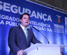 O governador Carlos Massa Ratinho Junior destacou nesta sexta-feira (10) que as forças de segurança do Paraná conseguiram reduzir em 32% o número de homicídios nos primeiros 120 dias deste ano, na comparação com o mesmo quadrimestre do ano passado