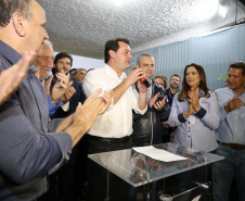 O governador Carlos Massa Ratinho Junior destacou, no ato de transferência da sede da administração estadual para Maringá, no Noroeste do Paraná, que a iniciativa visa atender as demandas da região e tornar o Governo mais acessível para a população. O município irá sediar o Poder Executivo até sexta-feira (17). Foto: José Fernando Ogura/ANPr