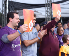 O governador Carlos Massa Ratinho Junior participou neste sábado (18), em Curitiba, da 25ª Marcha para Jesus, evento que reuniu cerca de 200 mil pessoas, de acordo com a organização. Foto: Rodrigo Felix Leal/ANPr