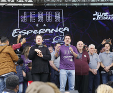 O governador Carlos Massa Ratinho Junior participa da Marcha para Jesus.Curitiba, 18-05-19Foto: Arnaldo Alves 