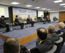 Programa de concessões na área da infraestrutura, projetos de parcerias público-privadas e um ambiente propício para negócios tornam o Paraná o Estado atrativo para investidores. A avaliação é do governador Carlos Massa Ratinho Junior, que abriu nesta terça-feira (21) a segunda edição do Paraná Day. Foto: Arnaldo Alves/ANPr