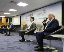 Programa de concessões na área da infraestrutura, projetos de parcerias público-privadas e um ambiente propício para negócios tornam o Paraná o Estado atrativo para investidores. A avaliação é do governador Carlos Massa Ratinho Junior, que abriu nesta terça-feira (21) a segunda edição do Paraná Day. Foto: Arnaldo Alves/ANPr