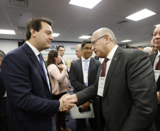 Programa de concessões na área da infraestrutura, projetos de parcerias público-privadas e um ambiente propício para negócios tornam o Paraná o Estado atrativo para investidores. A avaliação é do governador Carlos Massa Ratinho Junior, que abriu nesta terça-feira (21) a segunda edição do Paraná Day. Foto: Arnaldo Alves/ANPr
