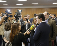 Programa de concessões na área da infraestrutura, projetos de parcerias público-privadas e um ambiente propício para negócios tornam o Paraná o Estado atrativo para investidores. A avaliação é do governador Carlos Massa Ratinho Junior, que abriu nesta terça-feira (21) a segunda edição do Paraná Day. Foto: Arnaldo Alves/ANPr