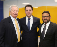 Programa de concessões na área da infraestrutura, projetos de parcerias público-privadas e um ambiente propício para negócios tornam o Paraná o Estado atrativo para investidores. A avaliação é do governador Carlos Massa Ratinho Junior, que abriu nesta terça-feira (21) a segunda edição do Paraná Day.Foto: Rodrigo Felix Leal/ANPr