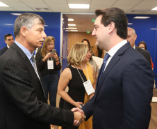 Programa de concessões na área da infraestrutura, projetos de parcerias público-privadas e um ambiente propício para negócios tornam o Paraná o Estado atrativo para investidores. A avaliação é do governador Carlos Massa Ratinho Junior, que abriu nesta terça-feira (21) a segunda edição do Paraná Day.Foto: Rodrigo Felix Leal/ANPr