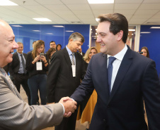 Programa de concessões na área da infraestrutura, projetos de parcerias público-privadas e um ambiente propício para negócios tornam o Paraná o Estado atrativo para investidores. A avaliação é do governador Carlos Massa Ratinho Junior, que abriu nesta terça-feira (21) a segunda edição do Paraná Day.Foto: Rodrigo Felix Leal/ANPr
