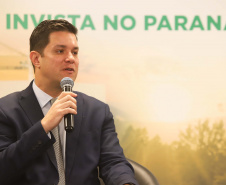 Programa de concessões na área da infraestrutura, projetos de parcerias público-privadas e um ambiente propício para negócios tornam o Paraná o Estado atrativo para investidores. A avaliação é do governador Carlos Massa Ratinho Junior, que abriu nesta terça-feira (21) a segunda edição do Paraná Day.Foto: Rodrigo Felix Leal/ANPr