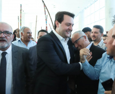 O governador Carlos Massa Ratinho Junior disse nesta quarta-feira (22), no lançamento oficial da Superintendência Geral de Diálogo e Interação Social (Sudis), que o Governo do Paraná está aberto ao diálogo e vai trabalhar diariamente para atender as demandas de todos os setores da sociedade, principalmente dos mais necessitados, em respeito ao compromisso com a construção de um Estado moderno e protetivo.Foto: Rodrigo Felix Leal/ANPr