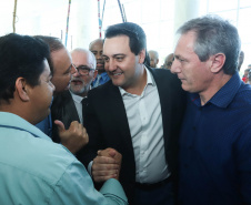 O governador Carlos Massa Ratinho Junior disse nesta quarta-feira (22), no lançamento oficial da Superintendência Geral de Diálogo e Interação Social (Sudis), que o Governo do Paraná está aberto ao diálogo e vai trabalhar diariamente para atender as demandas de todos os setores da sociedade, principalmente dos mais necessitados, em respeito ao compromisso com a construção de um Estado moderno e protetivo.Foto: Rodrigo Felix Leal/ANPr