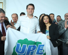 O governador Carlos Massa Ratinho Junior disse nesta quarta-feira (22), no lançamento oficial da Superintendência Geral de Diálogo e Interação Social (Sudis), que o Governo do Paraná está aberto ao diálogo e vai trabalhar diariamente para atender as demandas de todos os setores da sociedade, principalmente dos mais necessitados, em respeito ao compromisso com a construção de um Estado moderno e protetivo.Foto: Rodrigo Felix Leal/ANPr