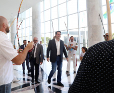 O governador Carlos Massa Ratinho Junior disse nesta quarta-feira (22), no lançamento oficial da Superintendência Geral de Diálogo e Interação Social (Sudis), que o Governo do Paraná está aberto ao diálogo e vai trabalhar diariamente para atender as demandas de todos os setores da sociedade, principalmente dos mais necessitados, em respeito ao compromisso com a construção de um Estado moderno e protetivo.Foto: Gilson Abreu/ANPr