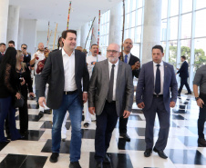 O governador Carlos Massa Ratinho Junior disse nesta quarta-feira (22), no lançamento oficial da Superintendência Geral de Diálogo e Interação Social (Sudis), que o Governo do Paraná está aberto ao diálogo e vai trabalhar diariamente para atender as demandas de todos os setores da sociedade, principalmente dos mais necessitados, em respeito ao compromisso com a construção de um Estado moderno e protetivo.Foto: Gilson Abreu/ANPr