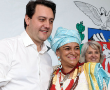 O governador Carlos Massa Ratinho Junior disse nesta quarta-feira (22), no lançamento oficial da Superintendência Geral de Diálogo e Interação Social (Sudis), que o Governo do Paraná está aberto ao diálogo e vai trabalhar diariamente para atender as demandas de todos os setores da sociedade, principalmente dos mais necessitados, em respeito ao compromisso com a construção de um Estado moderno e protetivo.Foto: Gilson Abreu/ANPr