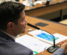 Chefes de 42 núcleos regionais do Governo do Estado das cidades de Londrina, Cornélio Procópio e Jacarezinho participaram nesta quarta-feira (22) de uma reunião com o governador Carlos Massa Ratinho Junior no Palácio Iguaçu, em Curitiba