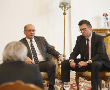 Reunião com representantes da Microsoft.  Eduardo Bekin, presidente da Agência Paraná de Desenvolvimento.Curitiba, 22-05-19.Foto: Arnaldo Alves / ANPr.