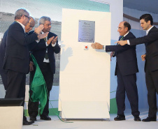 A Usina Hidrelétrica Baixo Iguaçu, último aproveitamento energético do Rio Iguaçu, foi inaugurada nesta quinta-feira (23) em Capanema, no Sudoeste do Estado
