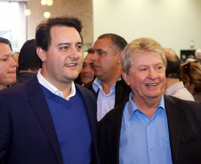 O governador Carlos Massa Ratinho Junior e o presidente da Copel, Daniel Pimentel Slaviero, anunciaram nesta sexta-feira (24) os investimentos da Companhia na região Oeste do Paraná para os próximos três anos. Foto: Jaelson Lucas/ANPr