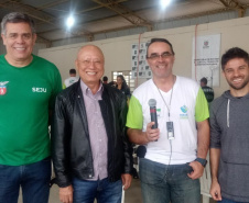O Paraná Cidadão, a feira de serviços de cidadania, defesa de direitos e inclusão social da Secretaria da Justiça, Família e Trabalho realizou em apenas três dias mais de 10 mil atendimentos em Carlópolis, no Norte Pioneiro. Foram emitidas 1.483 carteiras de identidade e 851 CPF’s, além de 63 carteiras de trabalho. “São serviços gratuitos que contribuem para uma sociedade mais equilibrada e justa”, disse o secretário Ney Leprevost. Foto:SEJUT