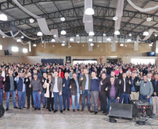 O diretor-presidente da Companhia de Saneamento do Paraná (Sanepar), Claudio Stabile, anunciou investimentos que já estão sendo feitos e as obras previstas para o município de Candói.  -  Foto: Divulgação Sanepar