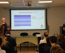 A Secretaria da Saúde do Paraná realiza nesta segunda e terça-feira (27 e 28), em Curitiba, capacitação para profissionais de atuam no Programa Estadual de Controle do Tabagismo e que serão multiplicadores das informações em seus municípios.  -  Curitiba, 27/05/2019  -  Foto:  Américo Antonio Jr.
