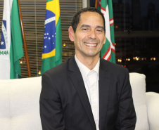 O governador Carlos Massa Ratinho Junior indicou o coronel do Exército Rômulo Marinho Soares para assumir a Secretaria da Segurança Pública. 