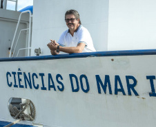 Durante todo o mês de junho, o Porto de Paranaguá vai receber o navio de ensino Ciências do Mar I, da Universidade Federal do Rio Grande do Sul. A embarcação está a serviço dos cursos de Ciências do Mar da Região Sul do Brasil e atenderá alunos do Centro de Estudos do Mar, da Universidade Federal do Paraná (UFPR), e da Universidade Estadual do Oeste do Paraná (Unioeste). Foto: Claudio Neves/APPA