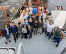 Durante todo o mês de junho, o Porto de Paranaguá vai receber o navio de ensino Ciências do Mar I, da Universidade Federal do Rio Grande do Sul. A embarcação está a serviço dos cursos de Ciências do Mar da Região Sul do Brasil e atenderá alunos do Centro de Estudos do Mar, da Universidade Federal do Paraná (UFPR), e da Universidade Estadual do Oeste do Paraná (Unioeste). Foto: Claudio Neves/APPA