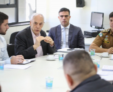 Administração orienta usuários sobre pagamento direto às oficinas. A Secretaria de Estado da Administração e da Previdência reuniu nesta terça-feira (04) representantes das secretarias responsáveis pela maior parte da frota oficial do Estado.   -  Curitiba, 04/06/2019  -  Foto: José Fernando Ogura/ANPr