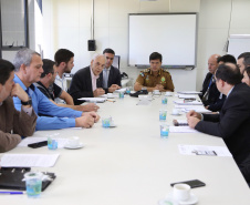 Administração orienta usuários sobre pagamento direto às oficinas. A Secretaria de Estado da Administração e da Previdência reuniu nesta terça-feira (04) representantes das secretarias responsáveis pela maior parte da frota oficial do Estado.   -  Curitiba, 04/06/2019  -  Foto: José Fernando Ogura/ANPr