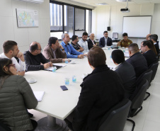 Administração orienta usuários sobre pagamento direto às oficinas. A Secretaria de Estado da Administração e da Previdência reuniu nesta terça-feira (04) representantes das secretarias responsáveis pela maior parte da frota oficial do Estado.   -  Curitiba, 04/06/2019  -  Foto: José Fernando Ogura/ANPr