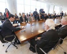 O governador Carlos Massa Ratinho Junior libera recursos para bolsas de pesquisa e extensão, para pesquisadores das universidades e institutos de pesquisa do Paraná.Curitiba, 04-06-19.Foto: Arnaldo Alves/ANPr