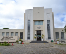 A partir do próximo sábado (8/6), o Museu do Saneamento, em Curitiba, passa a receber visitantes também nos fins de semana. As visitas podem ser livres ou guiadas por técnicos em meio ambiente ou em turismo e duram aproximadamente uma hora.  Prédio do Museu serviu como a primeira estação de tratamento de água do Paraná   -  Curitiba, 05/06/2019  -  Foto: Divulgação Sanepar