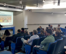Com a participação de representantes de 22 municípios dos Campos Gerais e região, a Cohapar concluiu nesta terça-feira (4) a série de capacitações sobre o Sistema de Necessidades Habitacionais do Paraná (SISPEHIS)