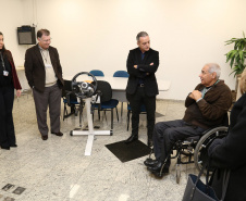 A Secretaria de Estado da Saúde e o Hospital do Trabalhador (HT) apresentaram a profissionais e entidades de classe a proposta de incorporação do Centro Hospitalar de Reabilitação Ana Carolina Moura Xavier (CHR) ao HT. A ideia é otimizar os recursos disponíveis e sub-utilizados no Centro de Reabilitação e complementar a assistência já oferecida pelo HT.  Foto: Clevis Massolla/SESA