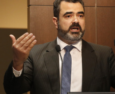 Simpósio: Ética, Probidade e Integridade. N/F: Luciano Flores de Lima, superintendente regional da Polícia Federal no Paraná.Curitiba, 14-06-19.Foto: Arnaldo Alves / ANPr.