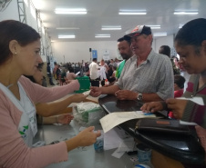 O município de Assaí recebeu nesta semana a feira de serviços do Paraná Cidadão, um programa de cidadania da Secretaria da Justiça, Família e Trabalho (Sejuf) que leva a todos os cantos do Estado ações que promovam a defesa de direitos e inclusão social da população. Foto: Divulgação SEJUF