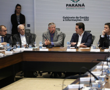 Governador Carlos Massa Ratinho Junior durante reunião com a equipe de governo. Foto: José Fernando Ogura/ANPr